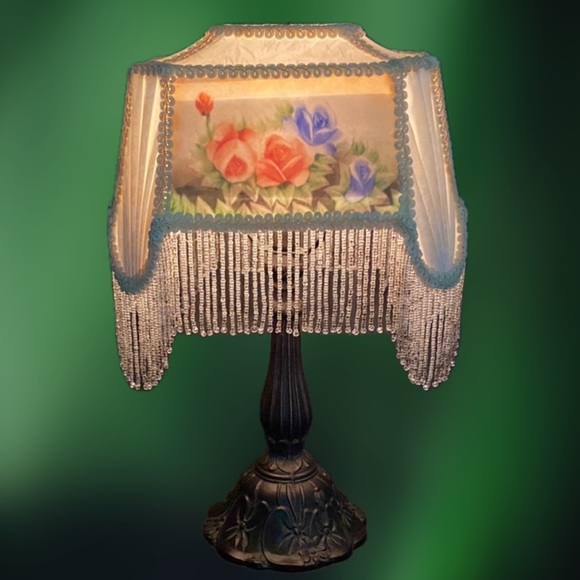 Meyda Tiffany Victorian Style Fringe Beaded Boudoir Lamp W/Reverse Painted Shade